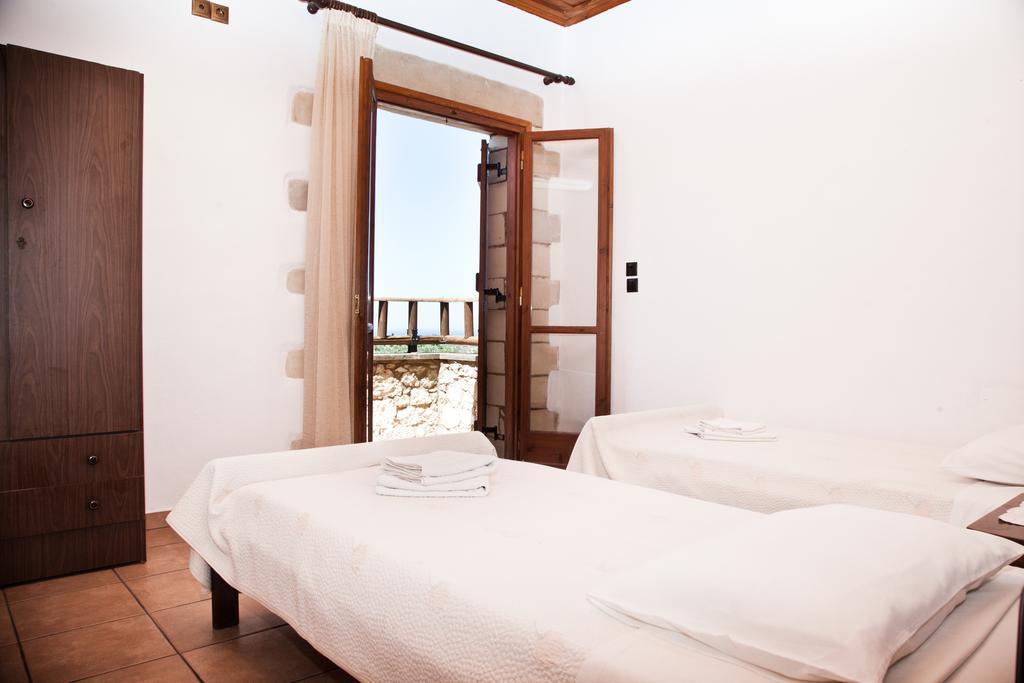 Tsivaras Villas Bilik gambar