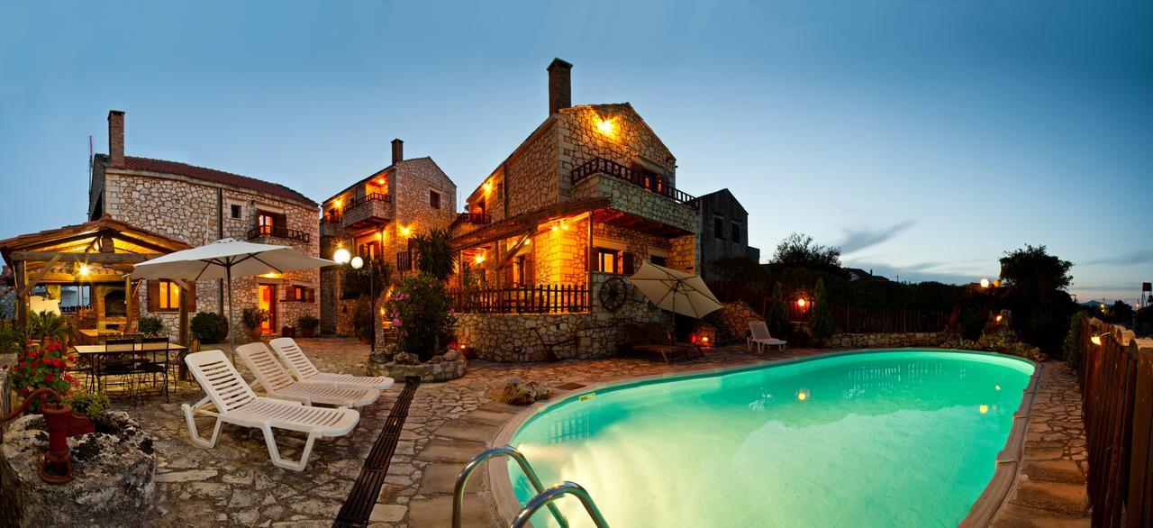 Tsivaras Villas Luaran gambar